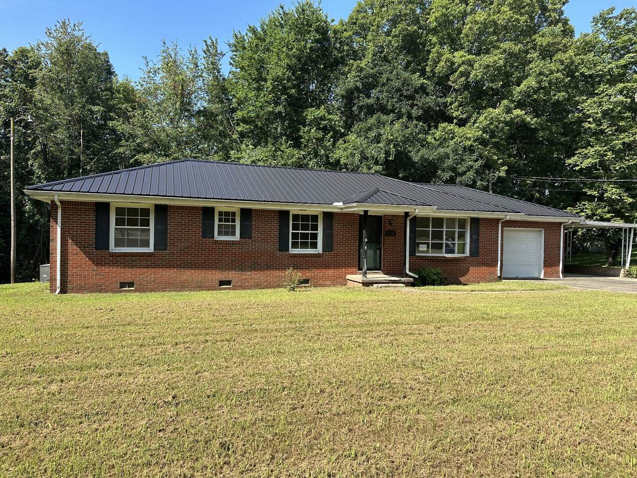 370 Wolfe Blvd - Photo 1