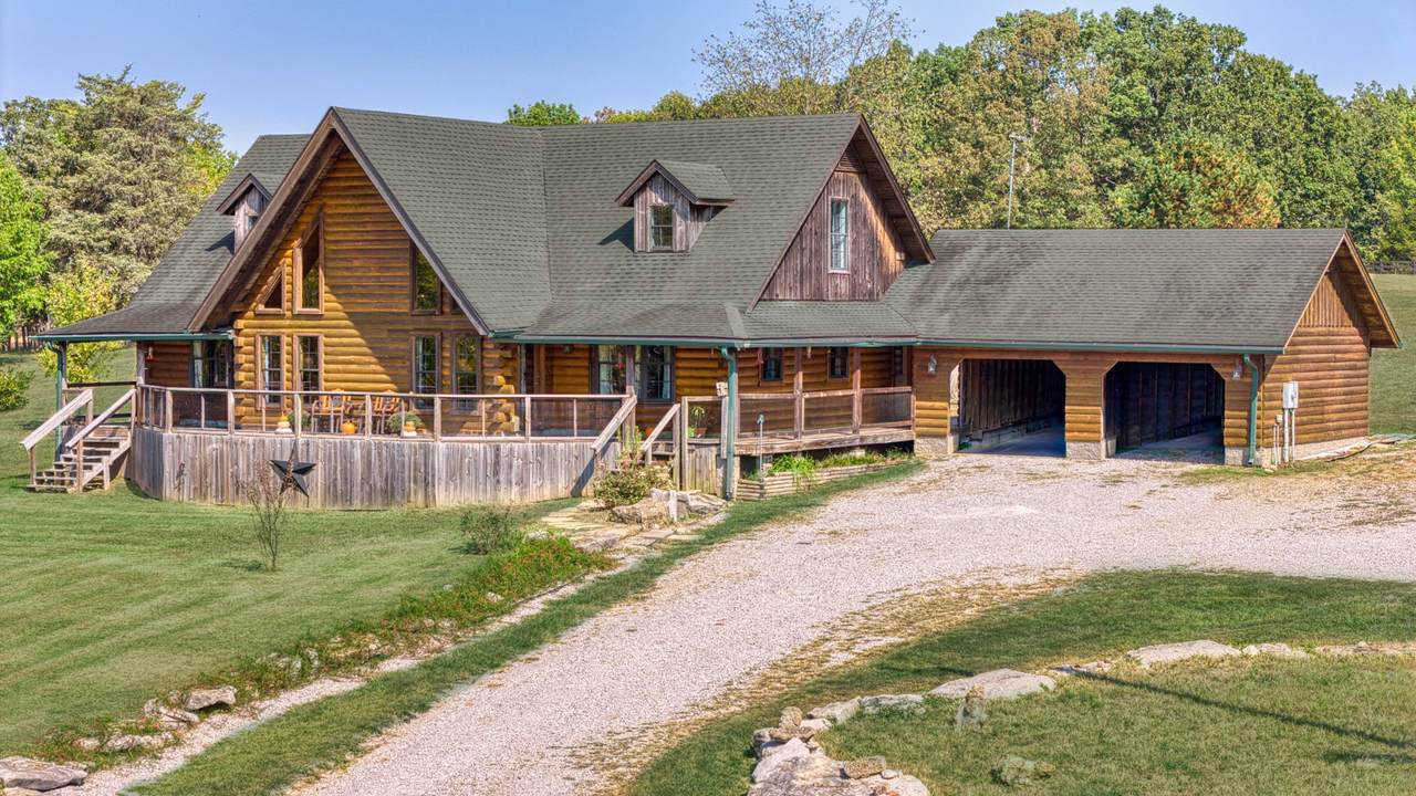 2644 Franklin Rd - Photo 1