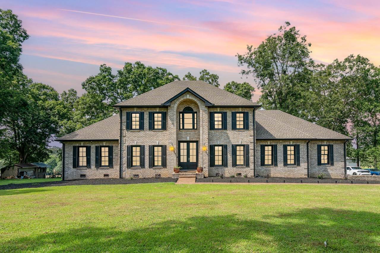 1640 Eno Rd - Photo 1