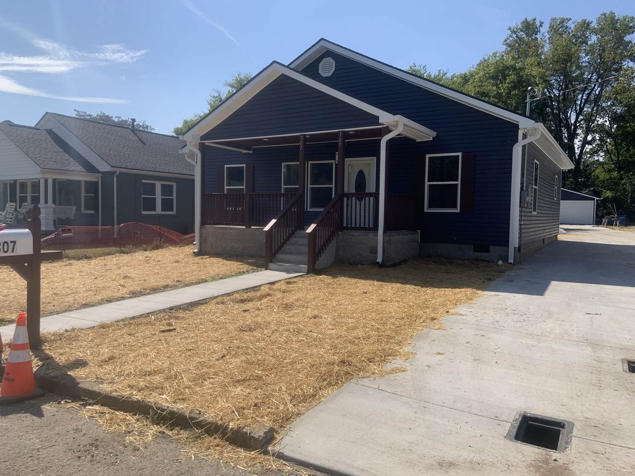 307 Wall St - Photo 1