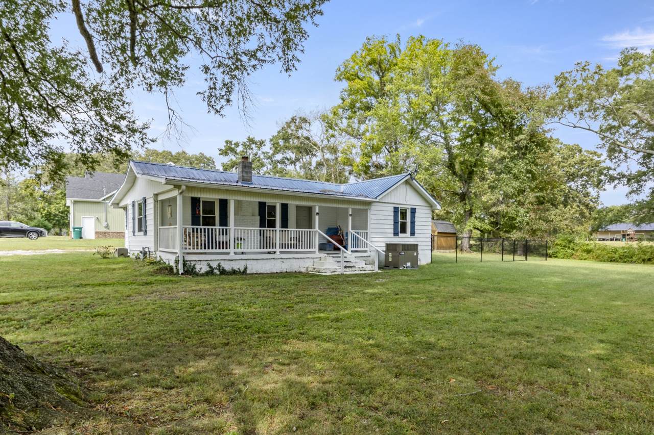 1466 Bible Crossing Rd - Photo 1