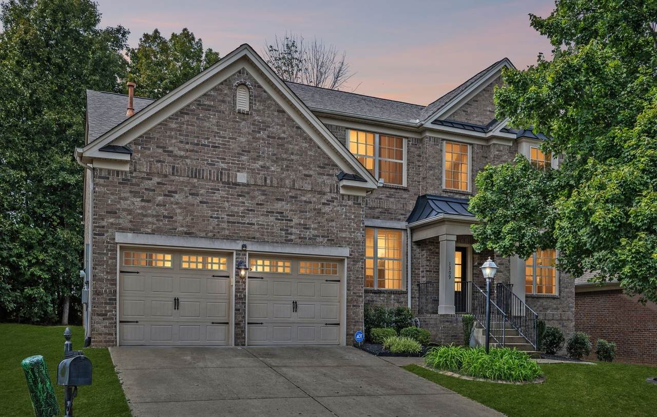 1309 Avery Park Ln - Photo 1