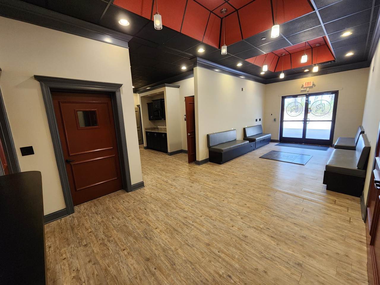 1203 Park Ave - Photo 1