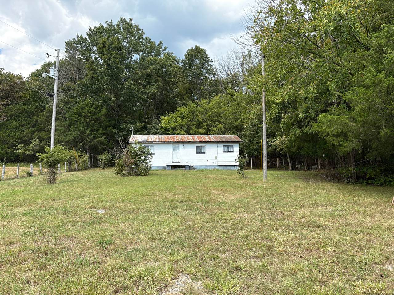 664 Reed Hollow Rd - Photo 1