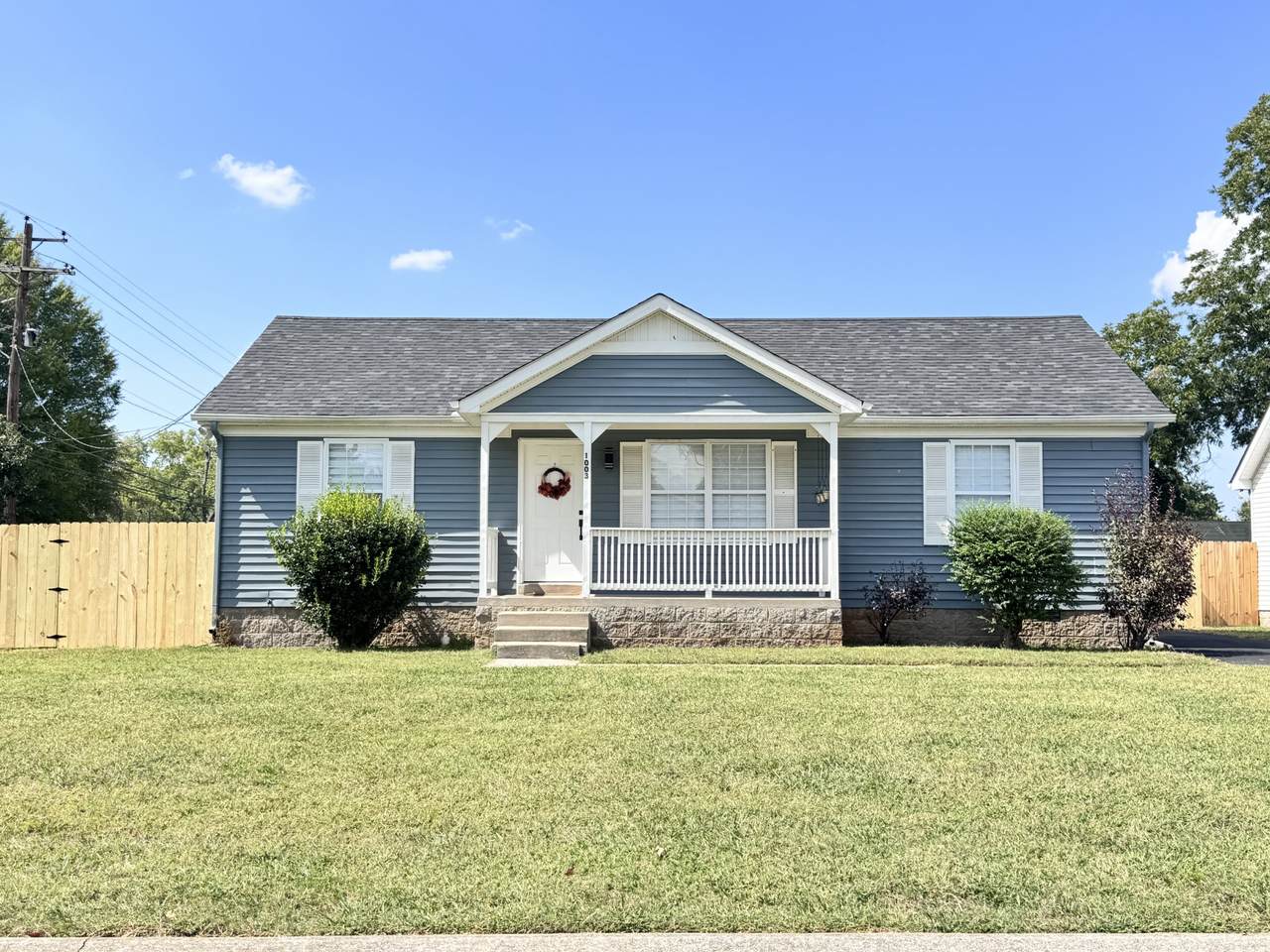 1003 Tyler Dr - Photo 1