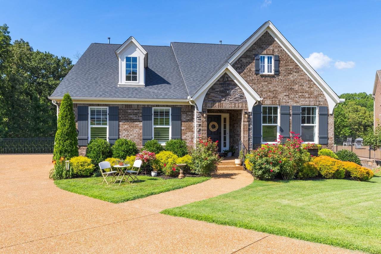 7156 Triple Crown Ln - Photo 1