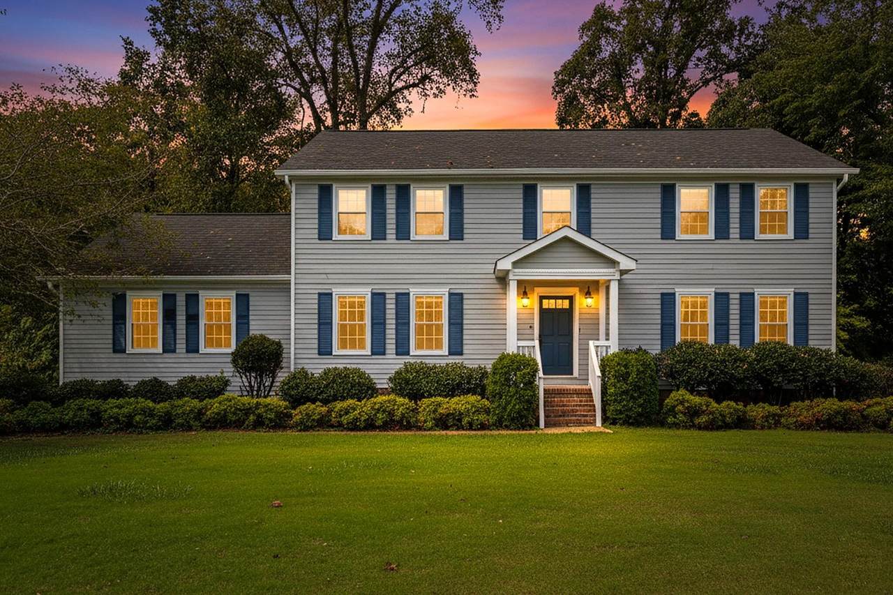 1639 Colonial Shores Drive - Photo 1