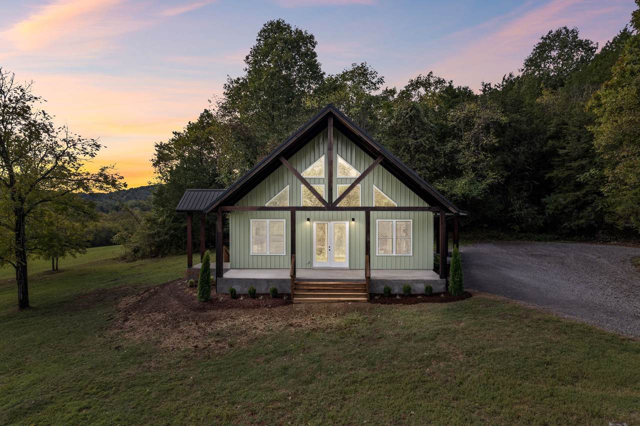 672 Sullivan Bend Rd - Photo 1