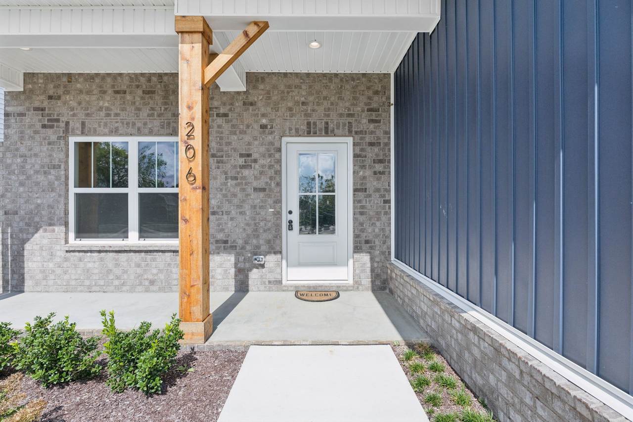 206 Karley Ln - Photo 1