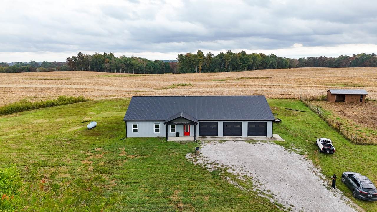 1433 Spa Rd - Photo 1