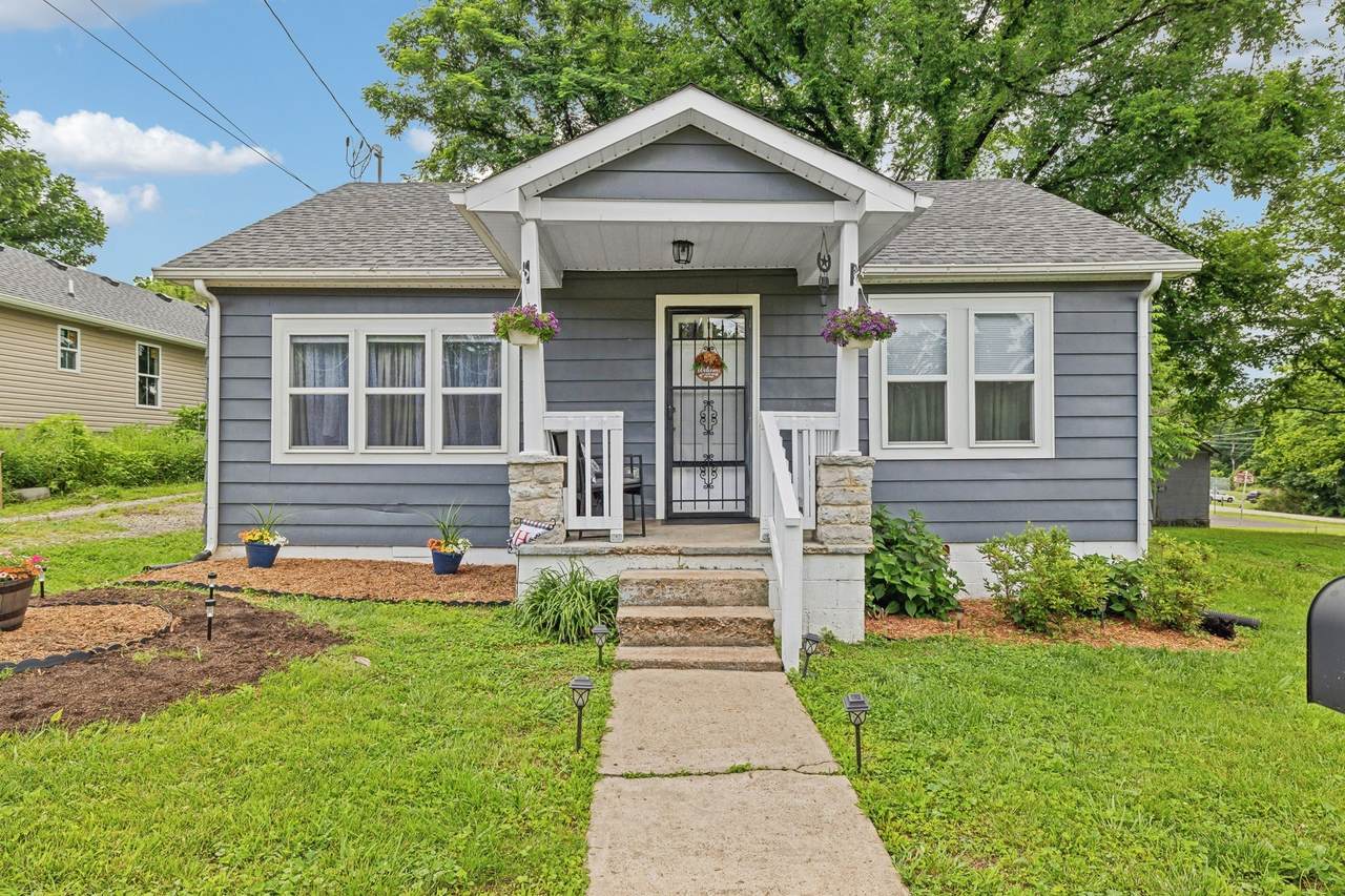 109 Hall St - Photo 1