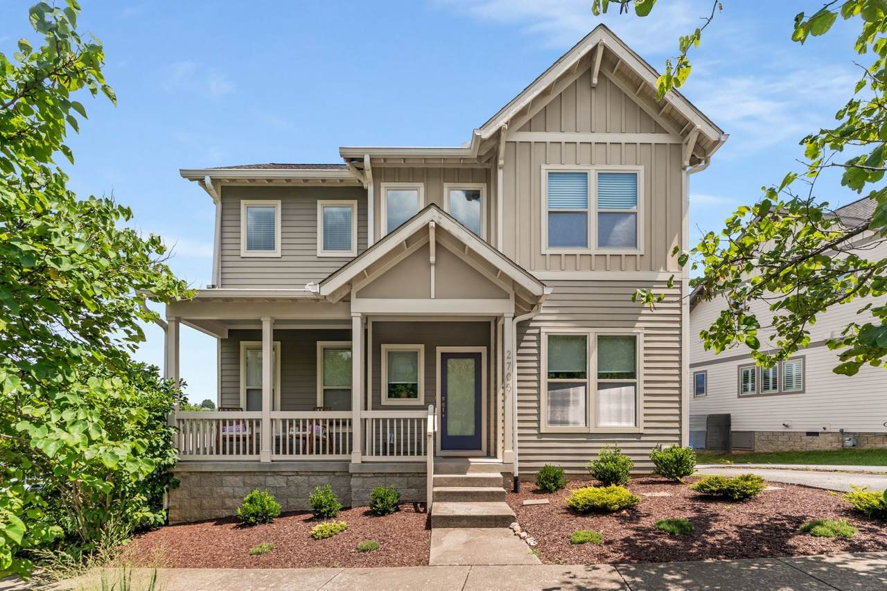 2705 Greenside Pl - Photo 1