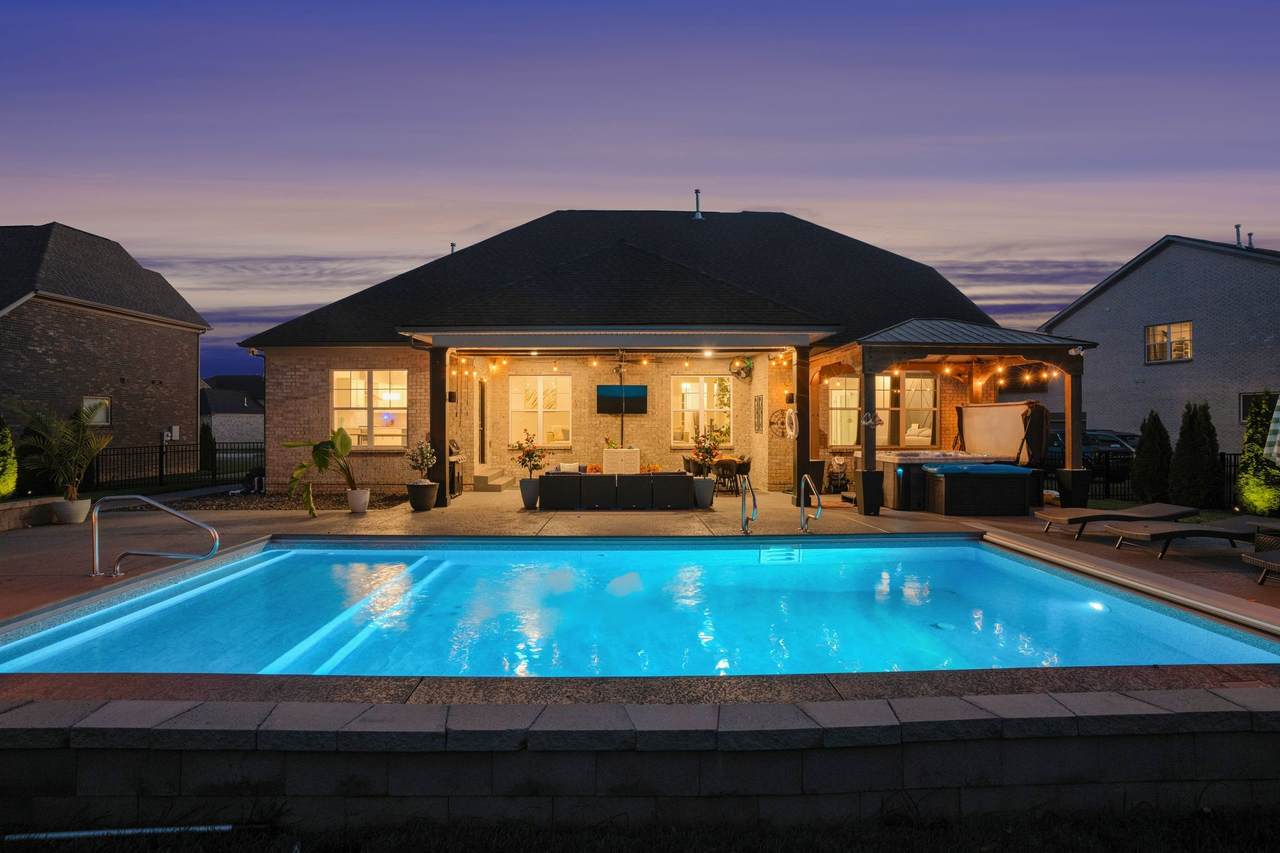 1174 Payton Ln - Photo 1