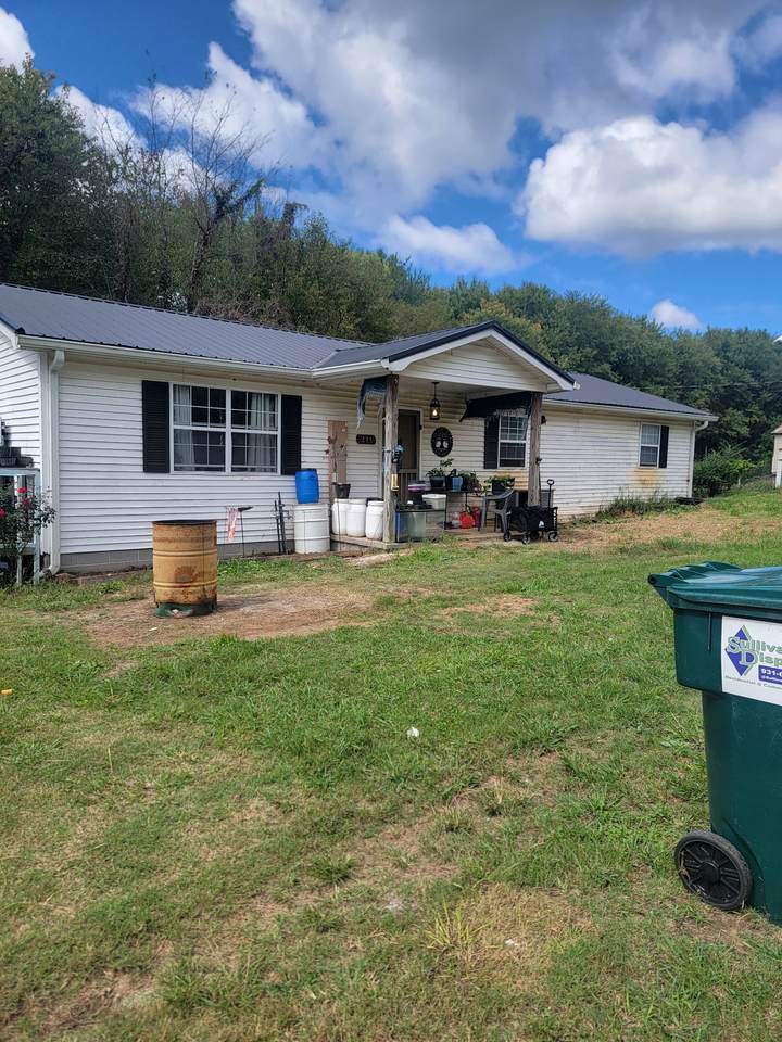 211 Church St - Photo 1