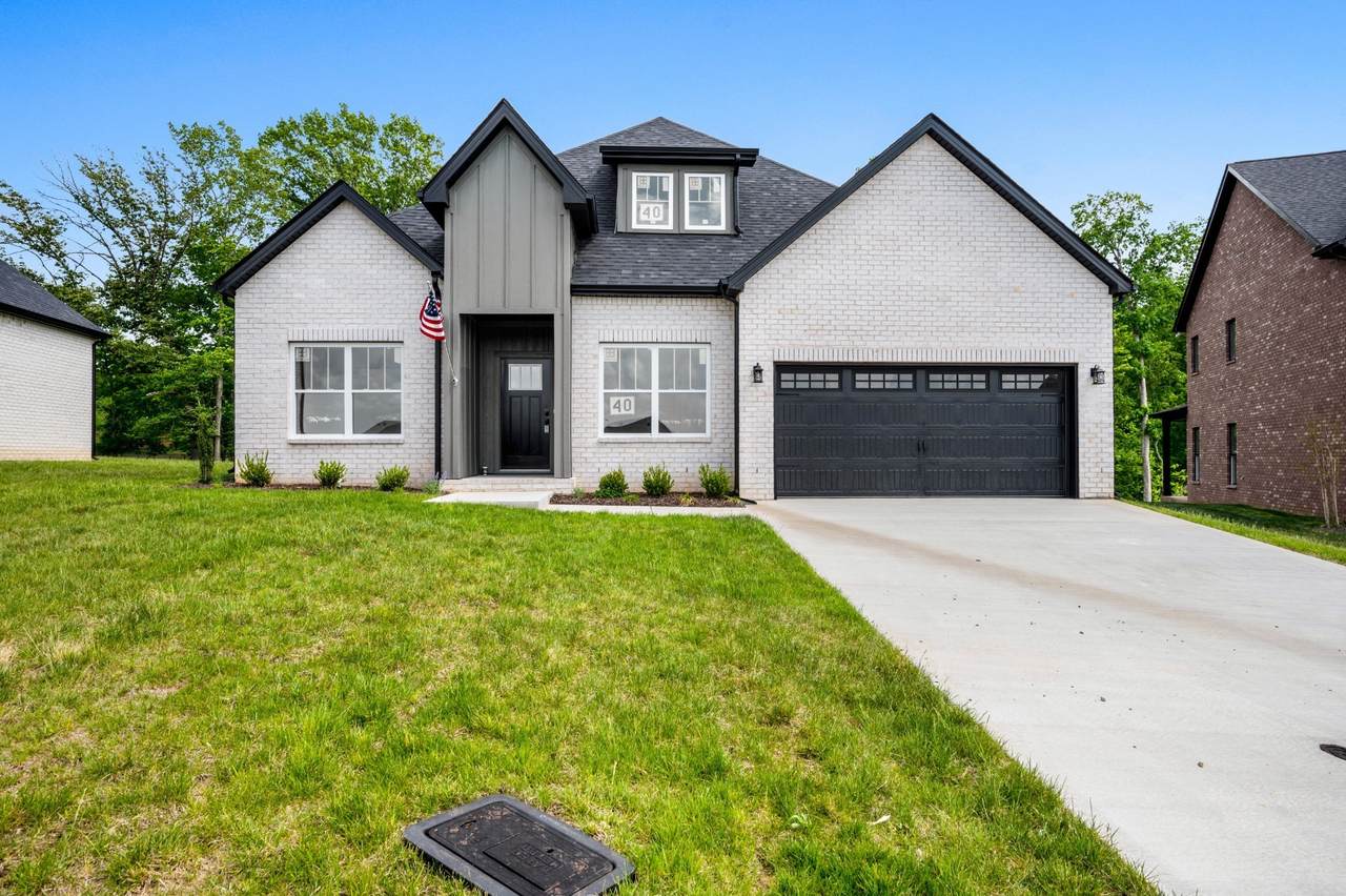 415 Blue Ridge Ct - Photo 1