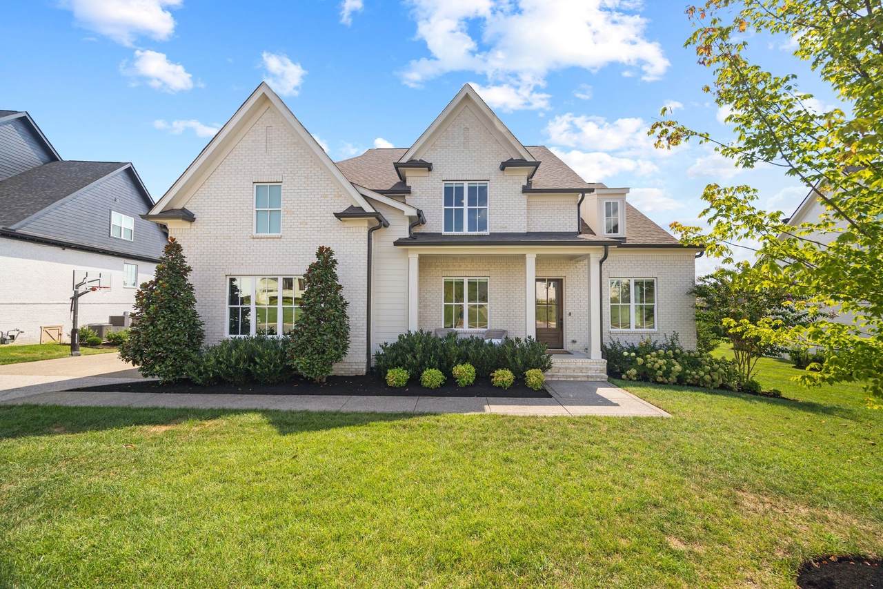 4723 Woodrow Pl - Photo 1