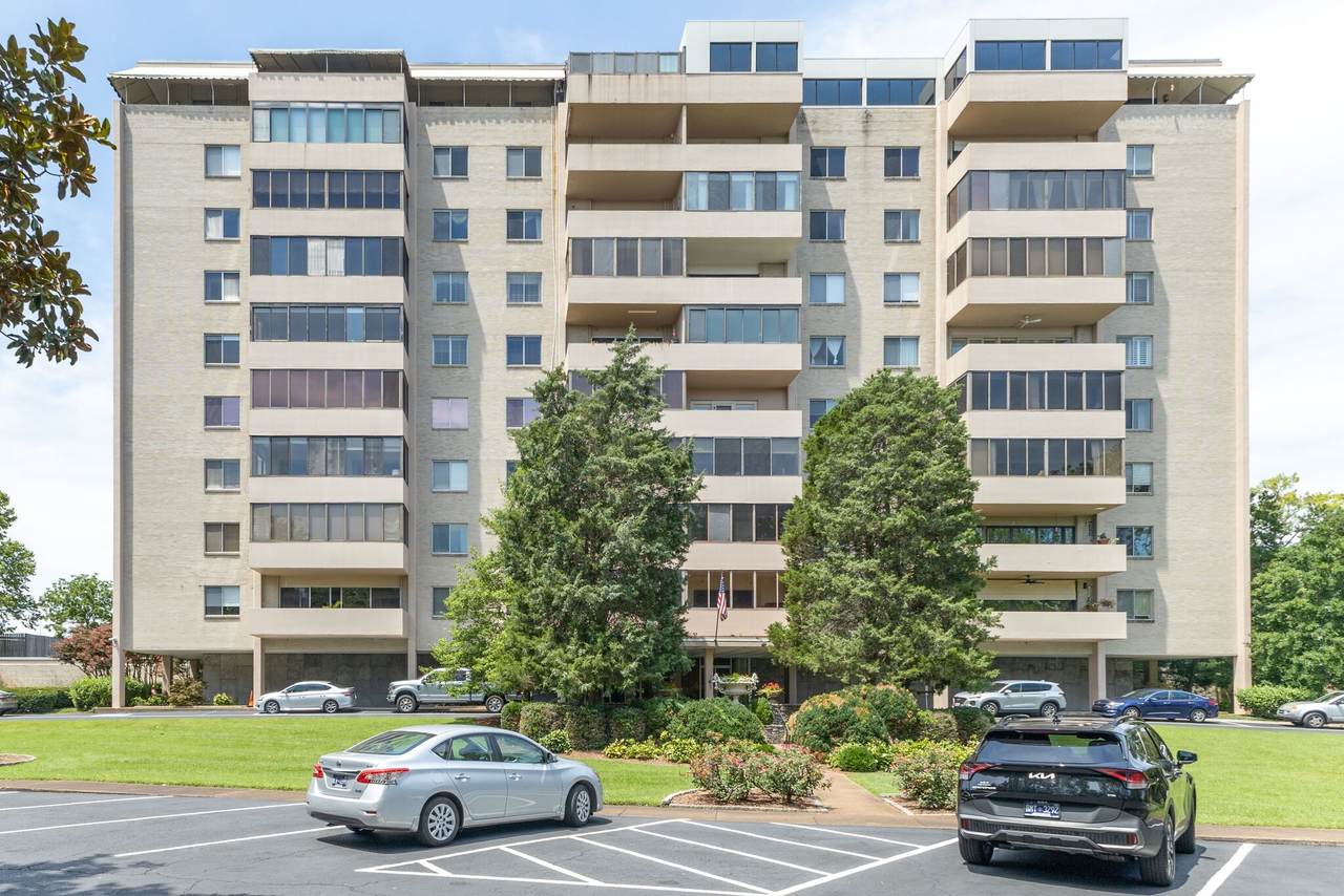 105 Leake Ave - Photo 1