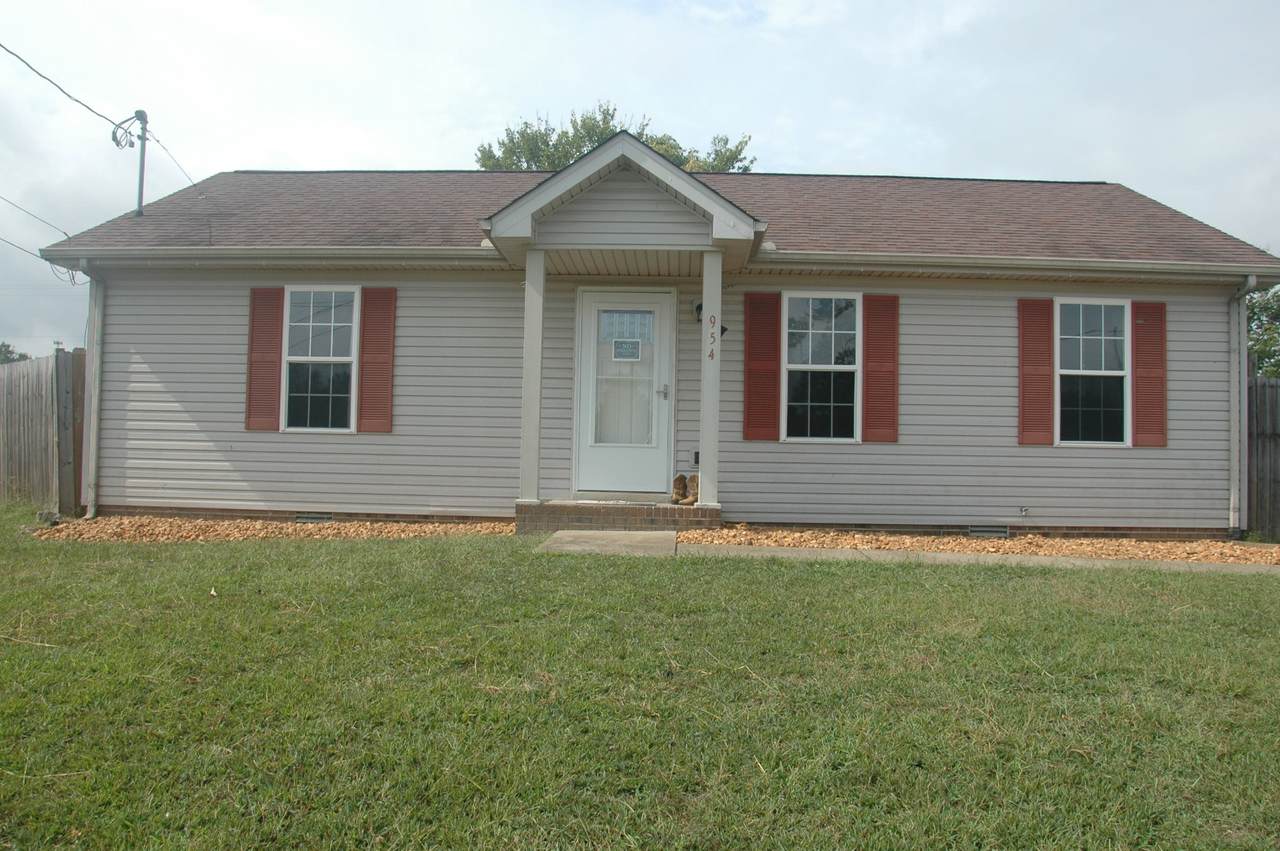 954 Crabapple Ct - Photo 1