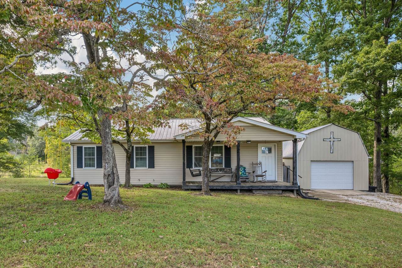 1335 Gilliam Hollow Rd - Photo 1