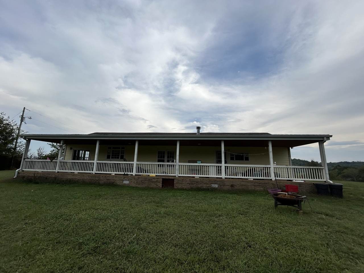 https://bt-photos.global.ssl.fastly.net/nashville/1280_boomver_1_RTC3007250-1.jpg