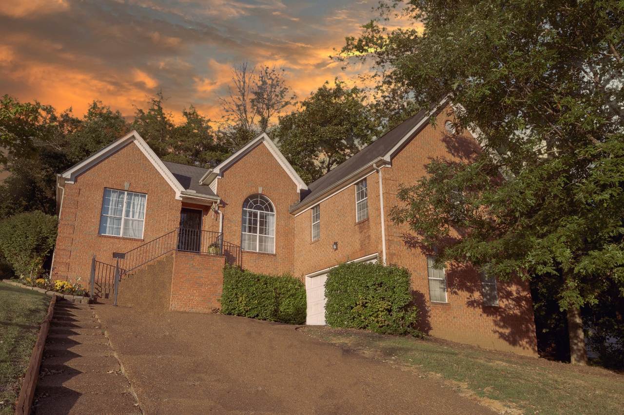 2101 Maricourt St - Photo 1