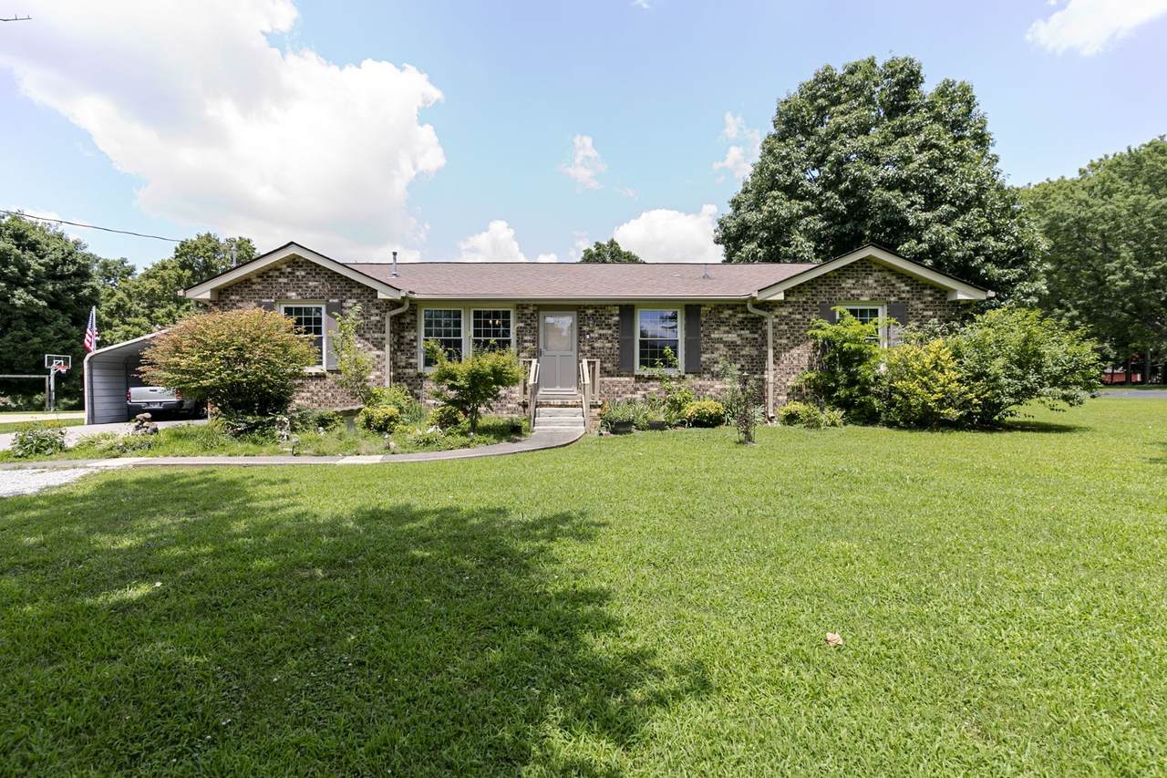 2802 Canterbury Dr - Photo 1