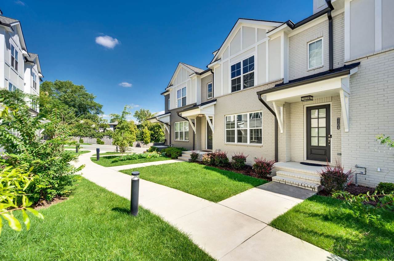 7106 Westside Cir - Photo 1