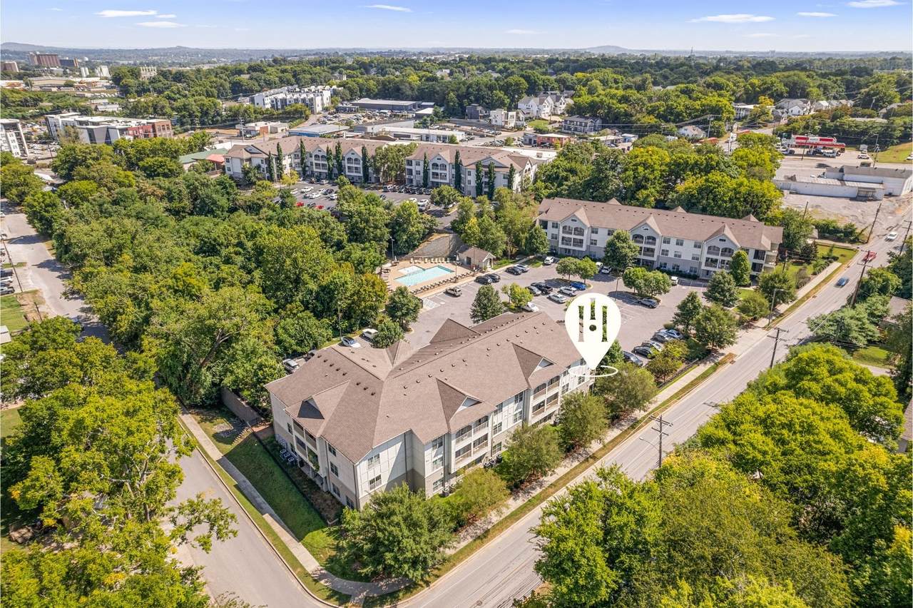 414 Rosedale Ave - Photo 1