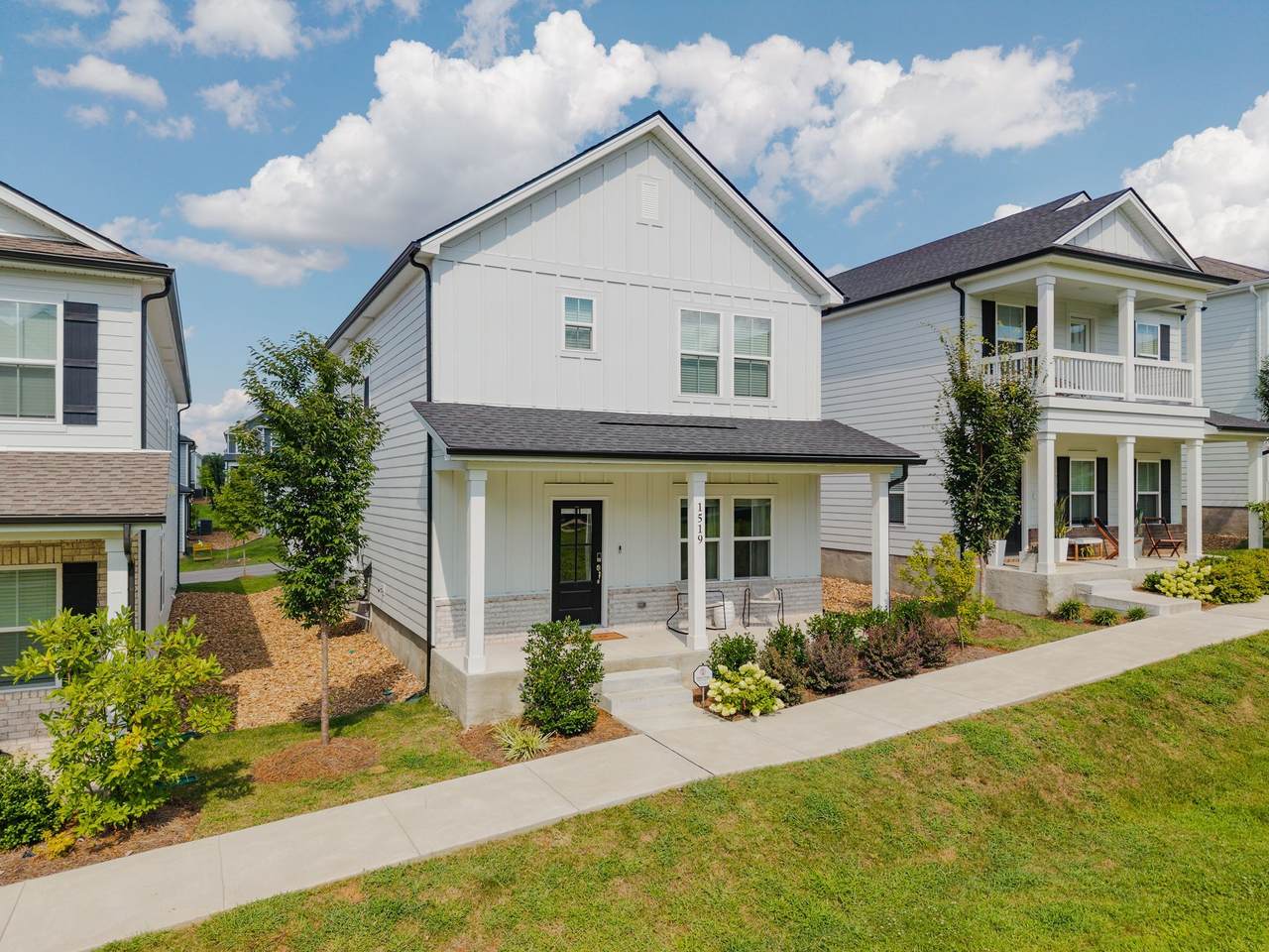 1519 Henderson Point Aly - Photo 1