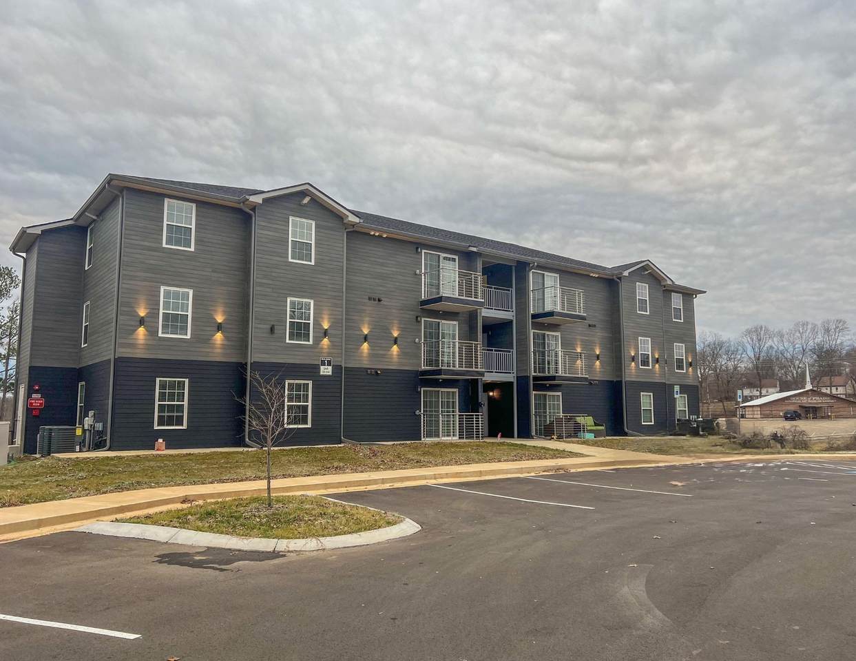 543 Peachers Mill Rd - Photo 1