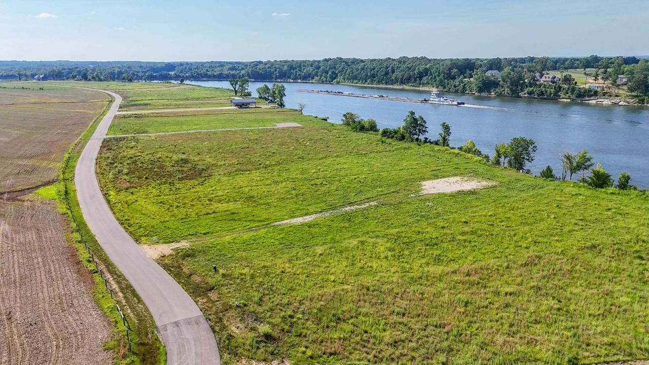 6325 Cravens Rd - Photo 1