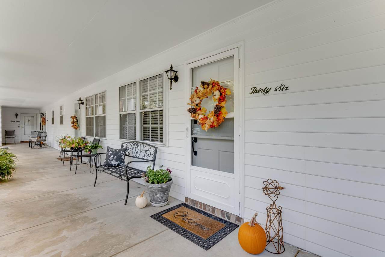 722 Bacon Trail - Photo 1