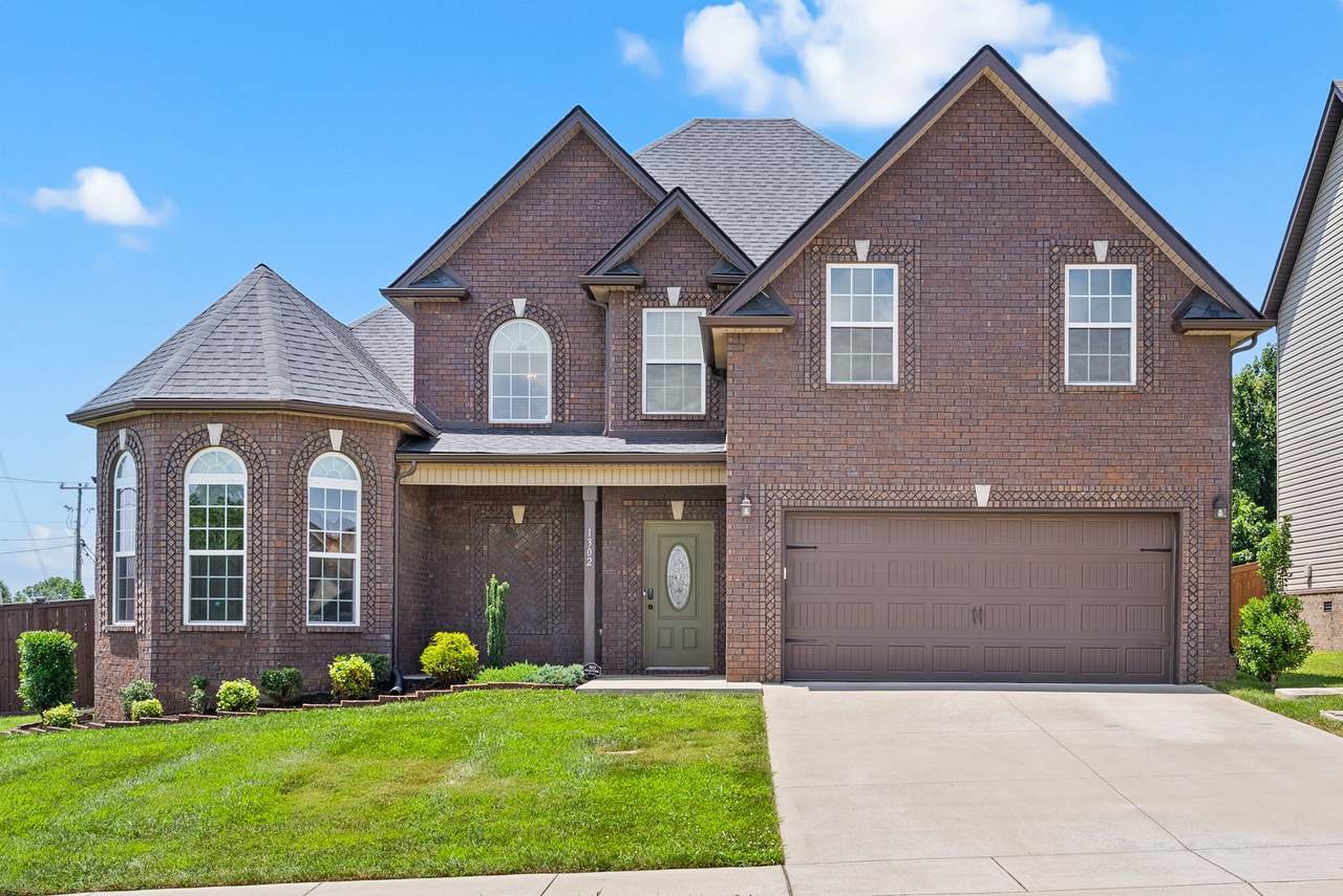 1302 Dan Brown Dr - Photo 1