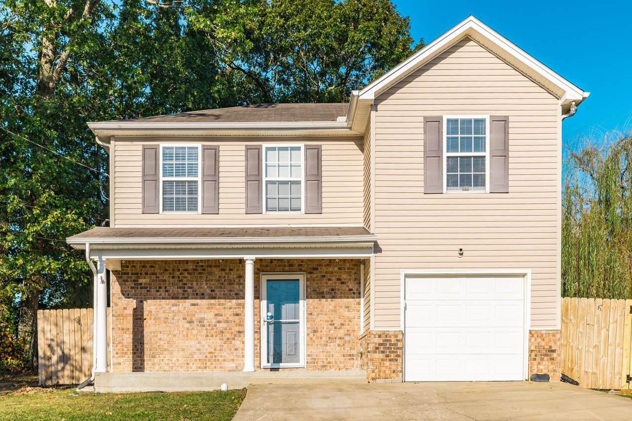 1216 Elisha Ct - Photo 1