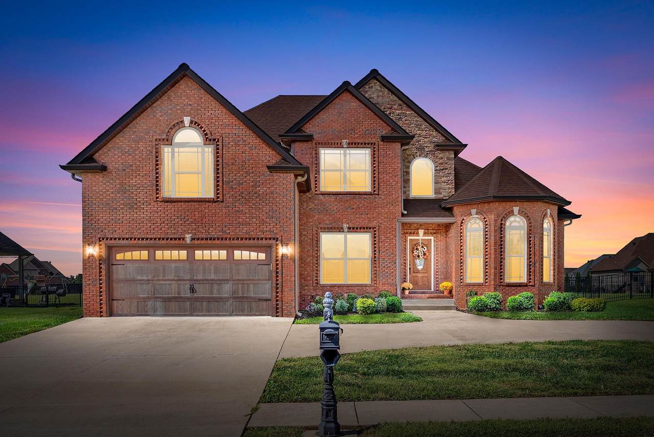 201 Josie Ln - Photo 1