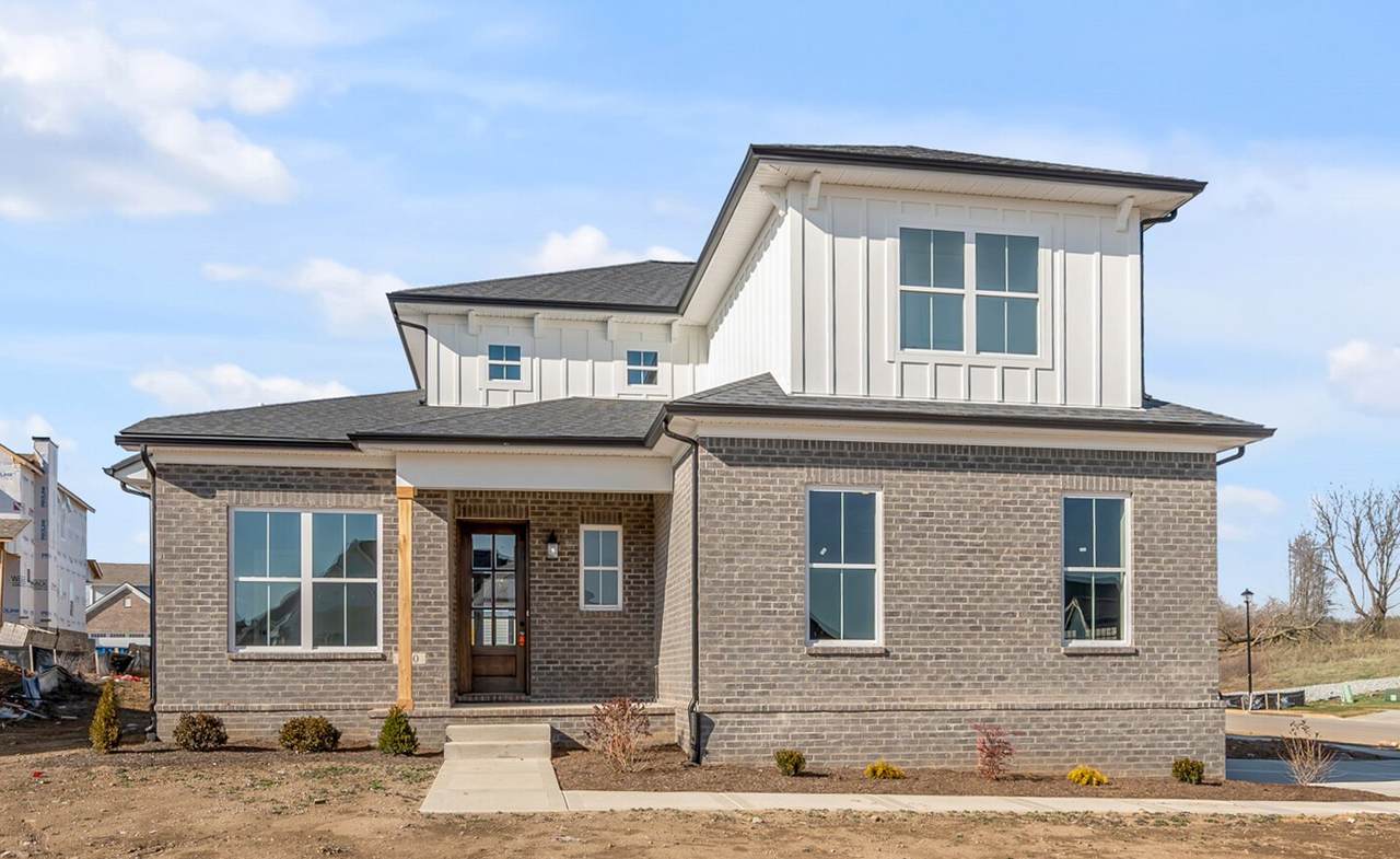 965 Hunters Lane - Photo 1