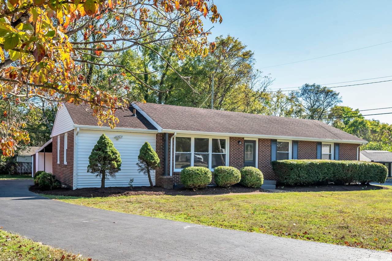 2201 June Dr - Photo 1