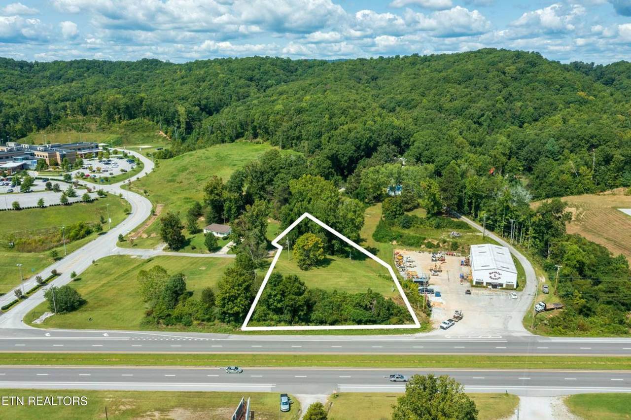 2212 Roane State Hwy - Photo 1