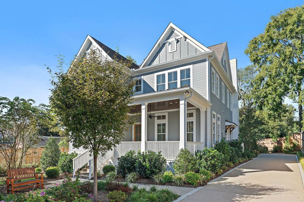 1709 Hillmont Dr - Photo 1