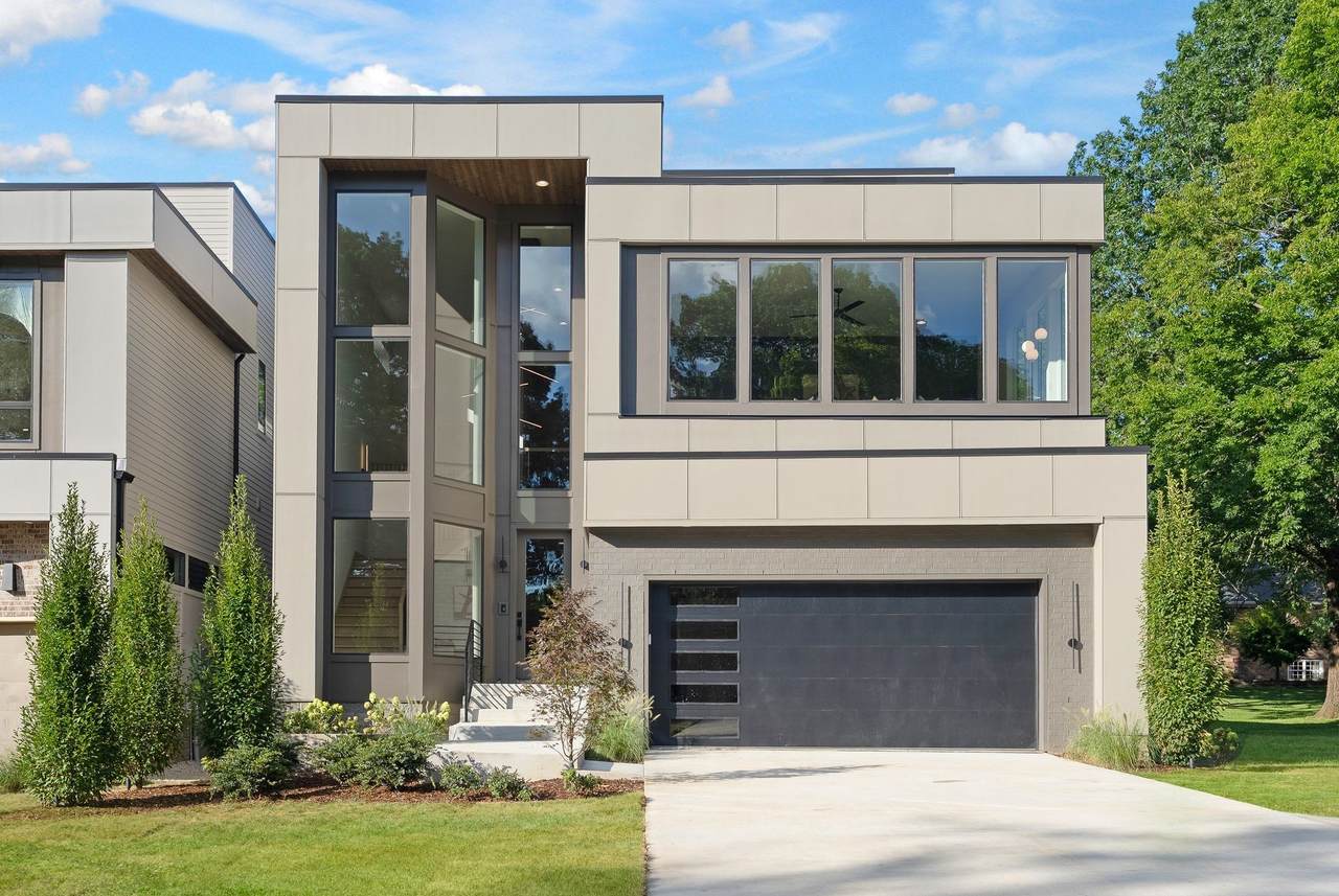 2046 Castleman Dr - Photo 1