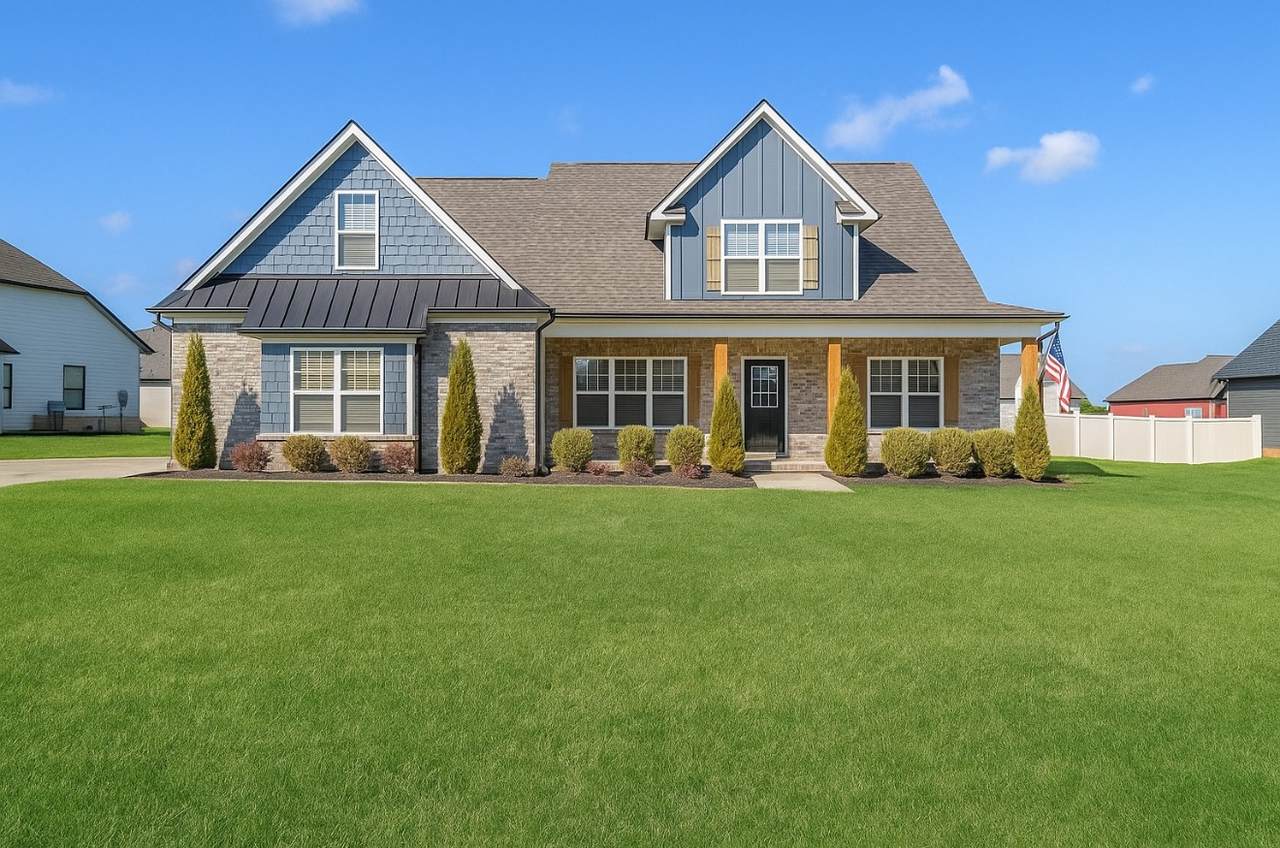 2043 Trout Trl - Photo 1