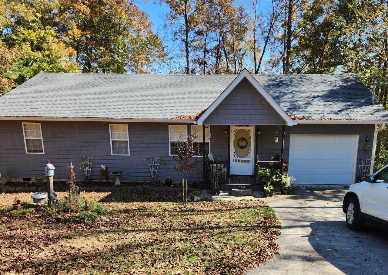 240 Texas Ave - Photo 1