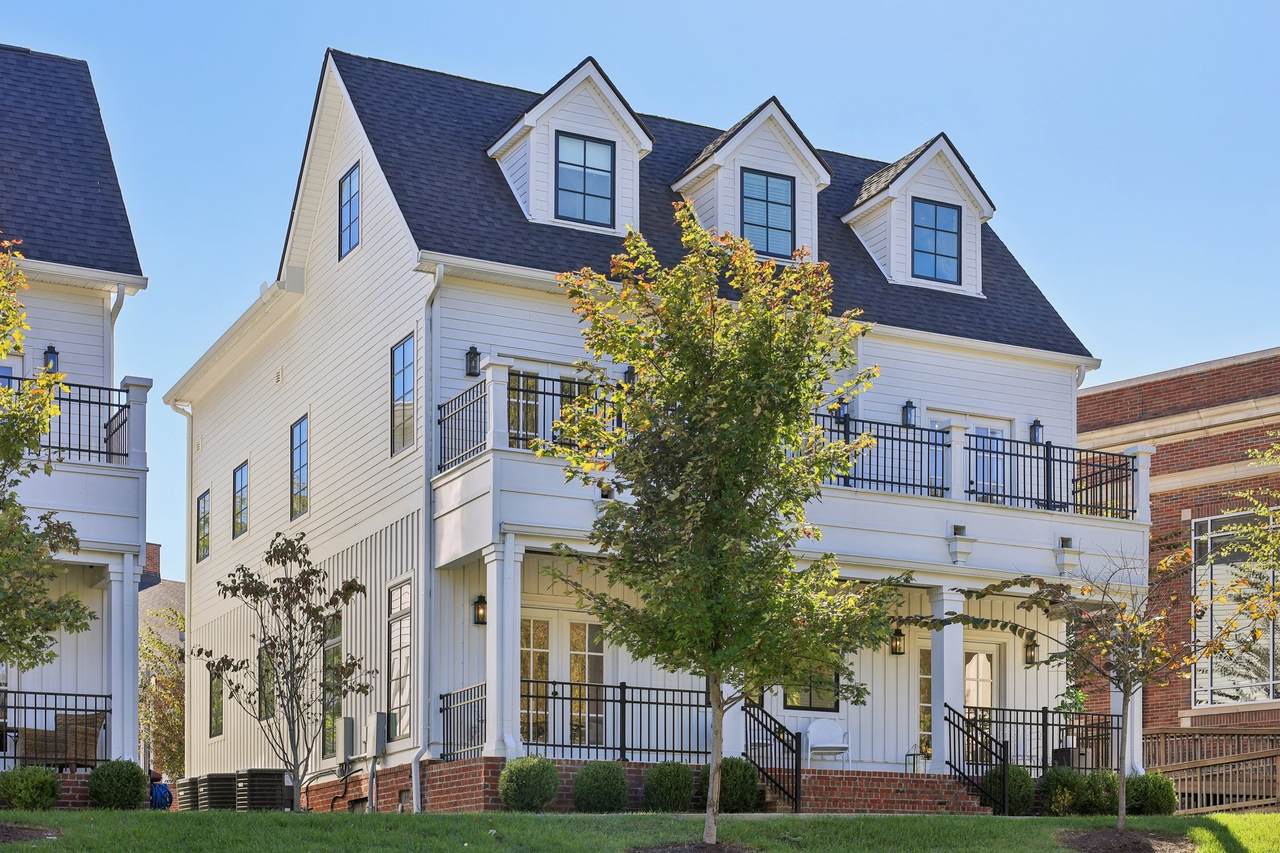 521 Hobson Chapel Pl - Photo 1