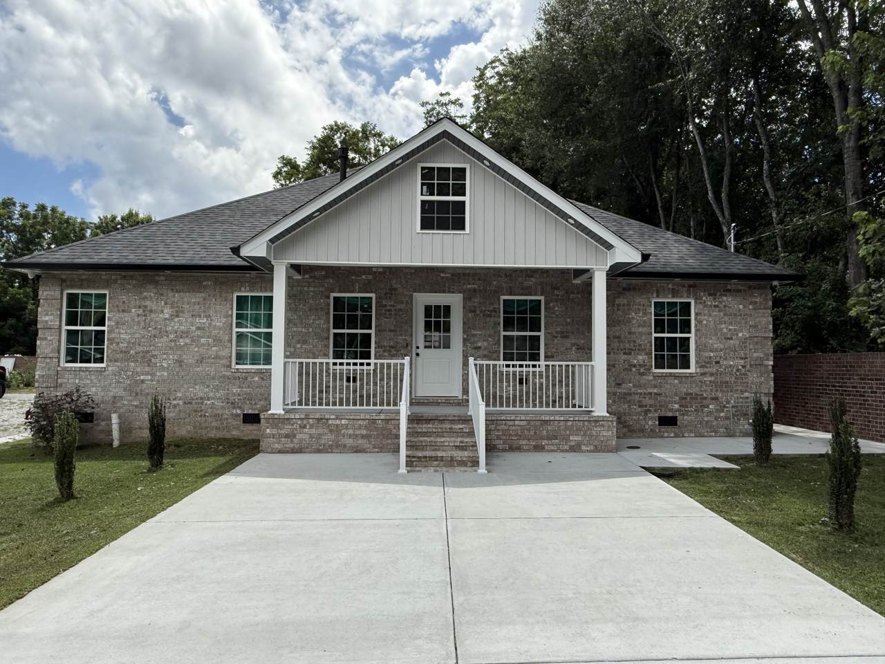 308 Union St - Photo 1