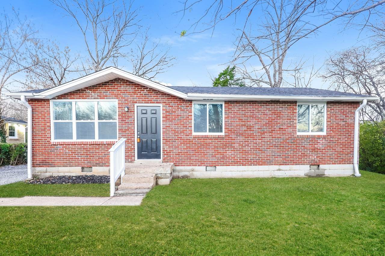 768 Rowan Dr - Photo 1