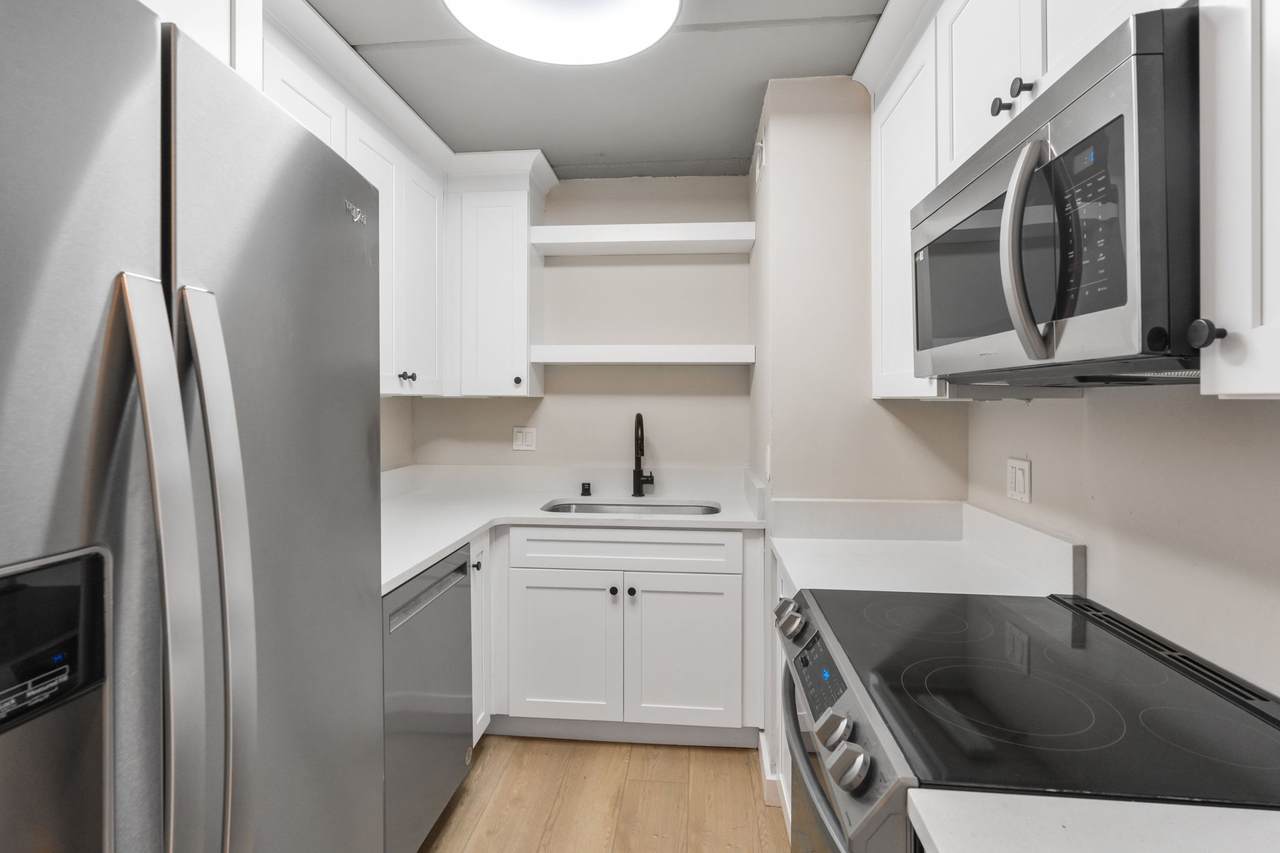 4716 Trenton Dr - Photo 1