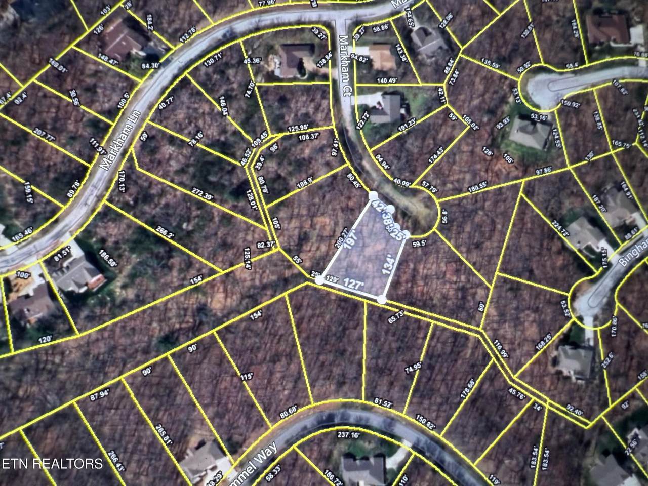 18 Markham Court - Photo 1