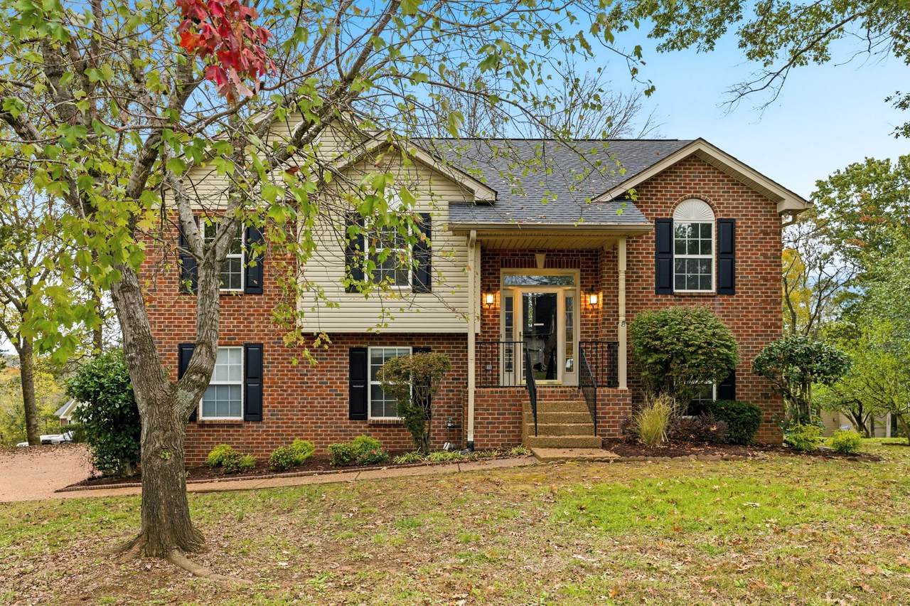 1310 Thrush Dr - Photo 1