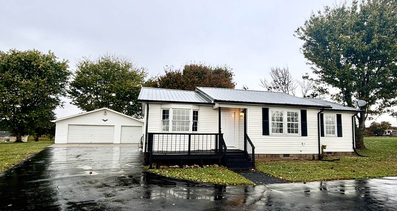 1716 New Home Rd - Photo 1