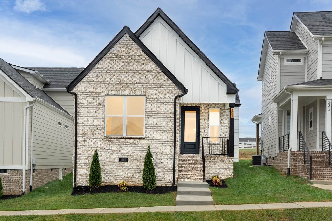 238 Franklin Street - Photo 1